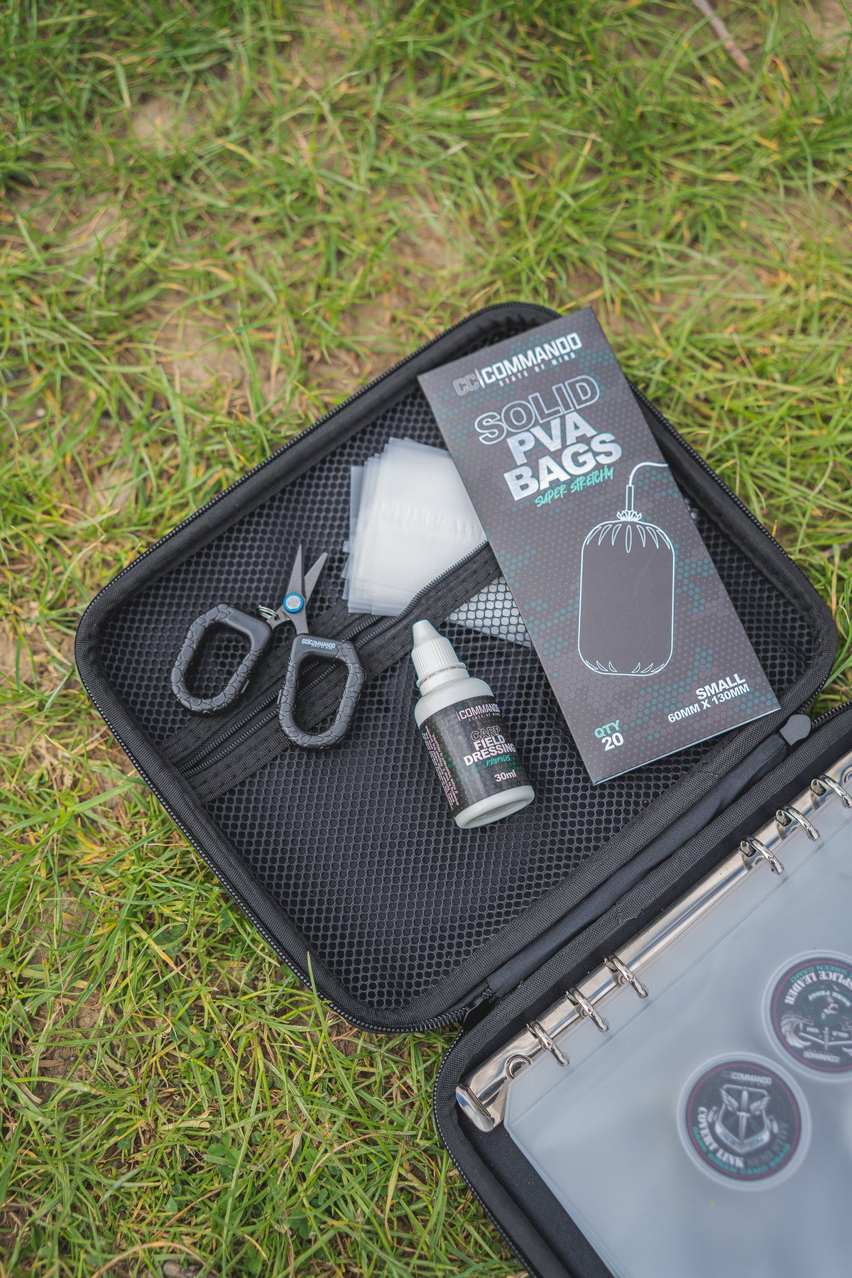 The ClubCarp rig card folder and tackle organiser